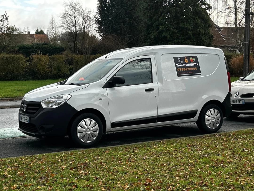 Véhicule utilitaire TransPARENT's pour livraison express Valenciennes Lille